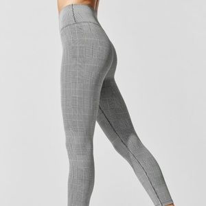 Carbon38 Plaid highrise 7/8 legging & sport bra
